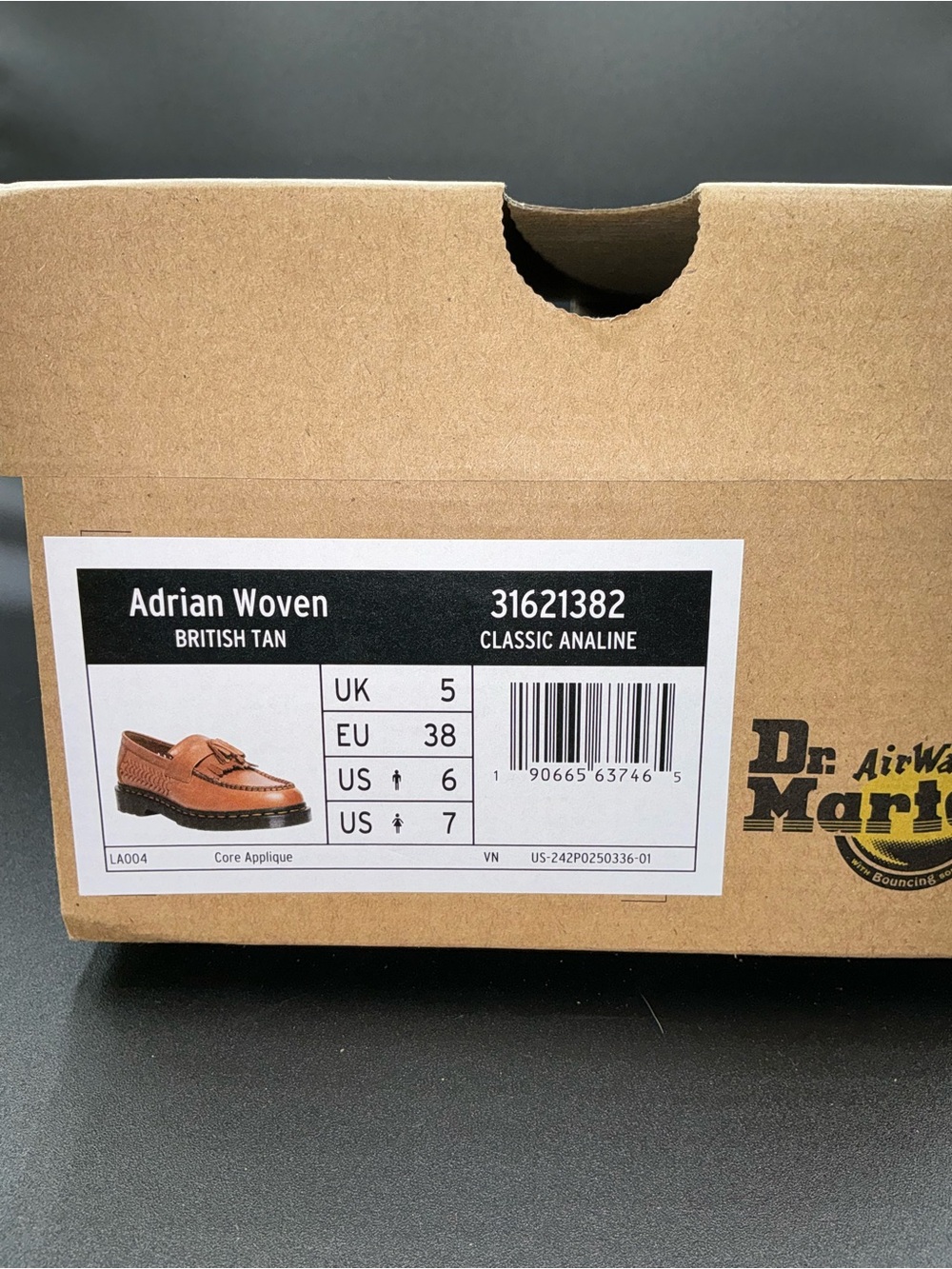 Dr. Martens Women’s Tan Leather Tassel Loafers Slip On US 7 - Picture 9 of 9